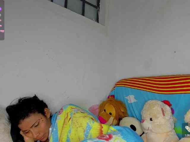 nenita-horny webcam