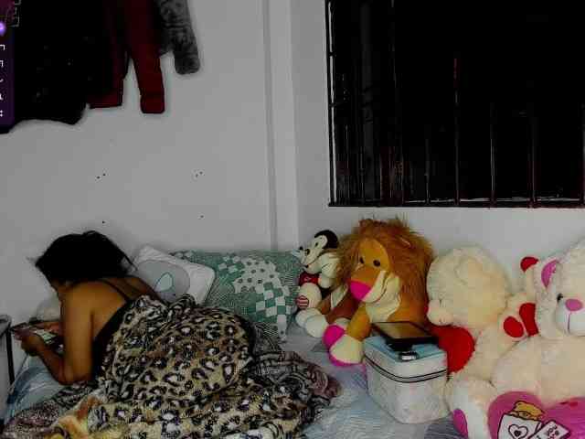 nenita-horny webcam