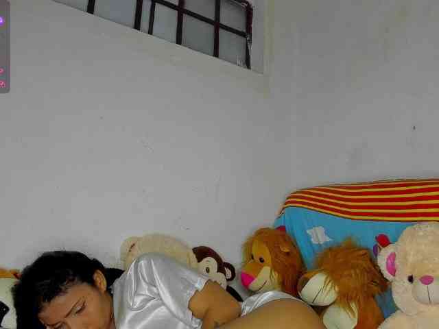 nenita-horny webcam