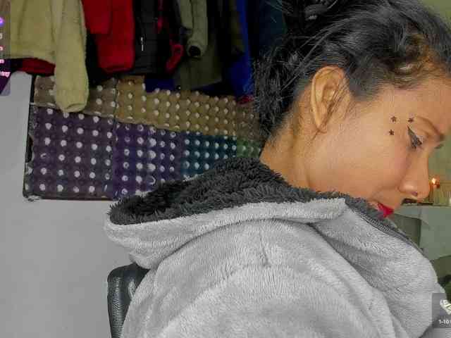 nenita-horny webcam