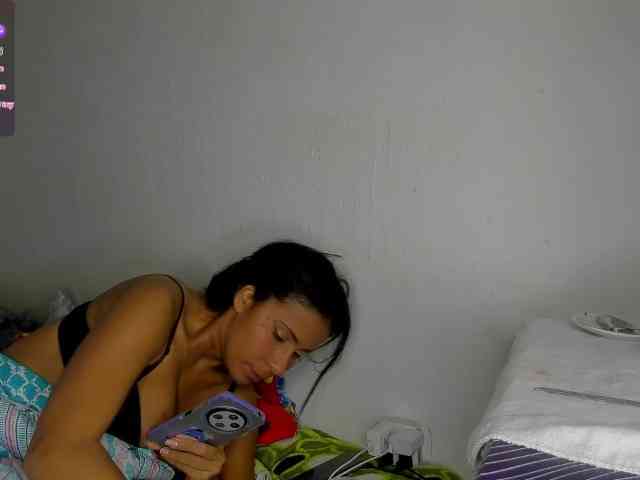 nenita-horny webcam