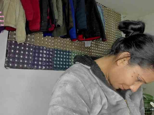 nenita-horny webcam