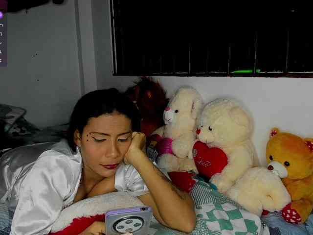 nenita-horny webcam