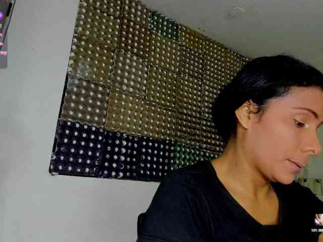 nenita-horny webcam