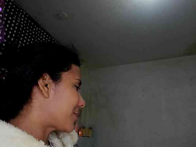 nenita-horny webcam