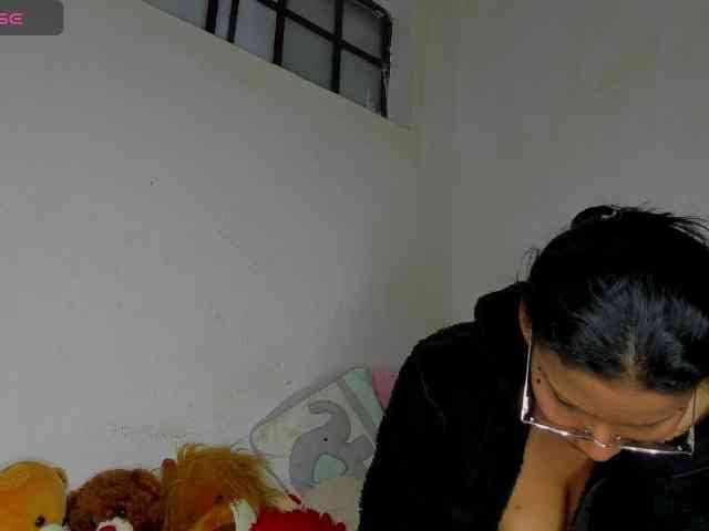 nenita-horny webcam