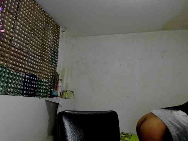 nenita-horny webcam