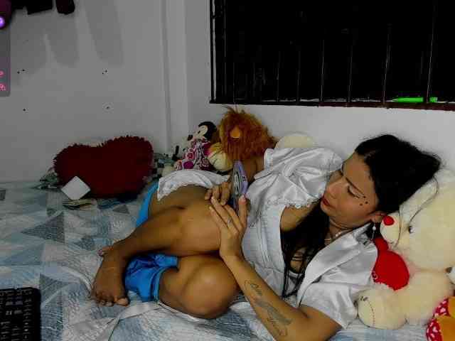 nenita-horny webcam