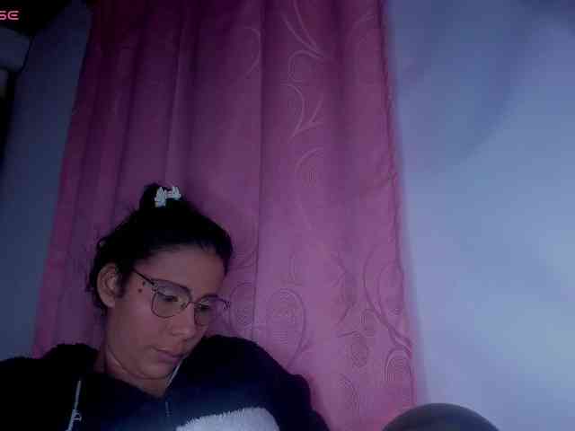 nenita-horny webcam