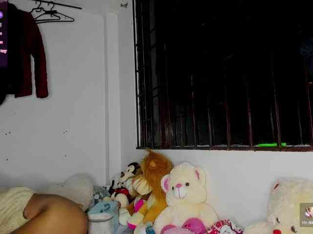 nenita-horny webcam