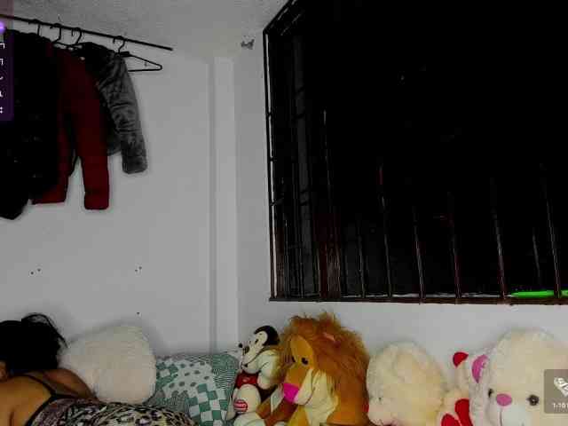 nenita-horny webcam