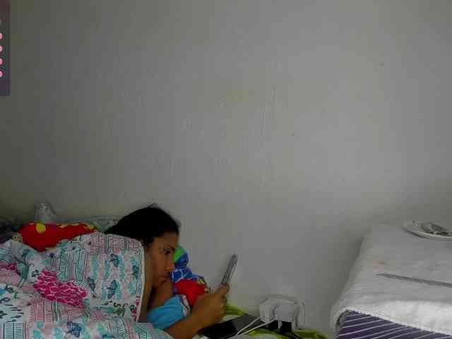 nenita-horny webcam