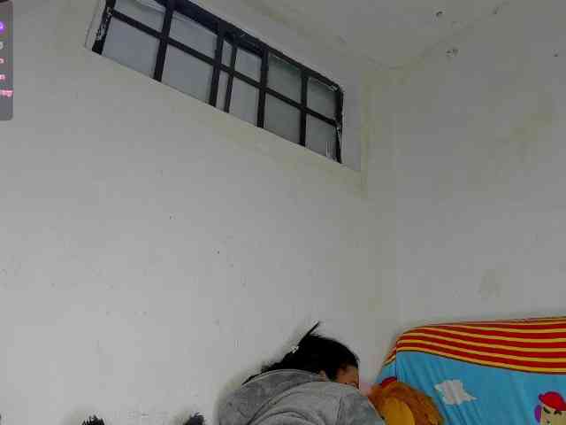 nenita-horny webcam