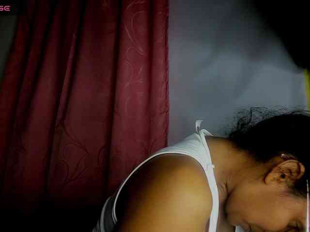 nenita-horny webcam