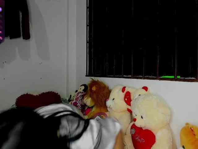 nenita-horny webcam