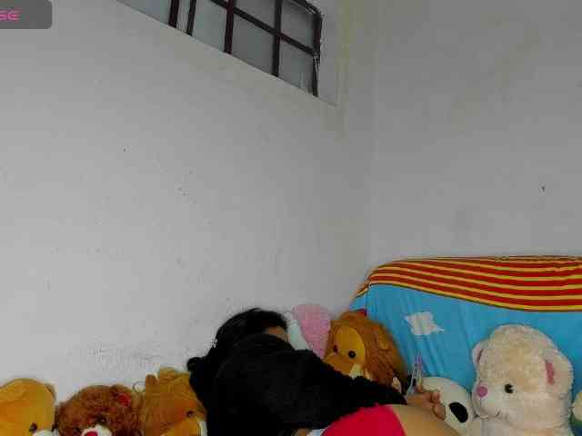 nenita-horny webcam
