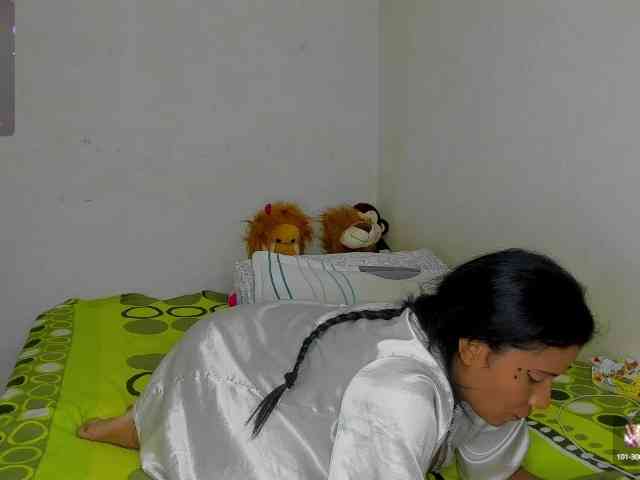 nenita-horny webcam