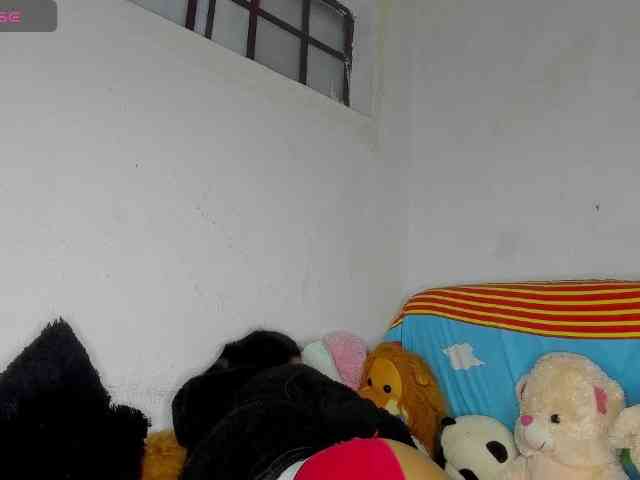 nenita-horny webcam