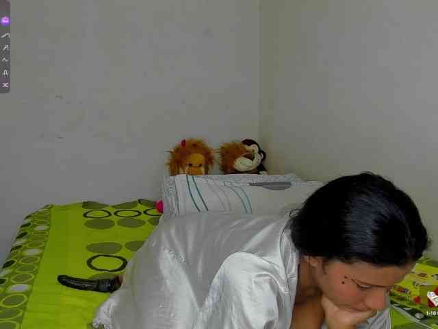 nenita-horny webcam