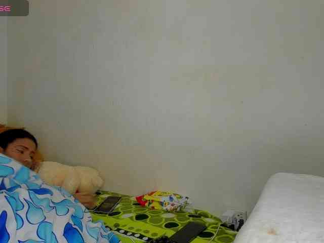 nenita-horny webcam