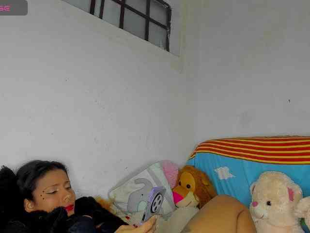 nenita-horny webcam