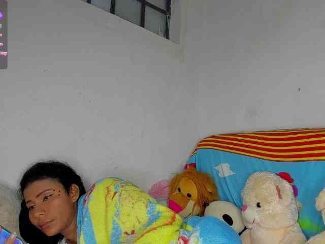 nenita-horny webcam