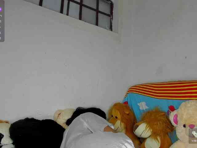 nenita-horny webcam