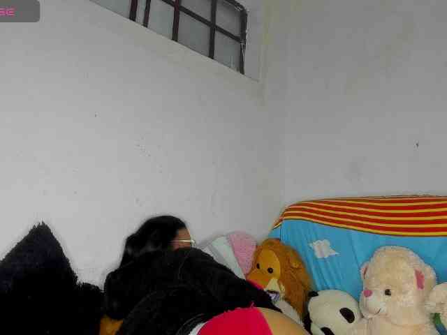 nenita-horny webcam
