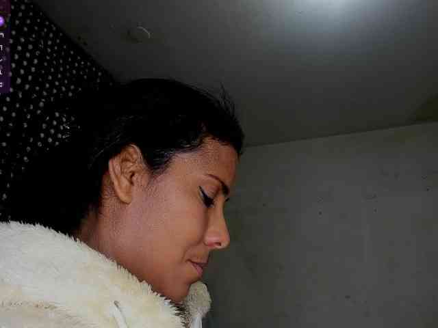 nenita-horny webcam
