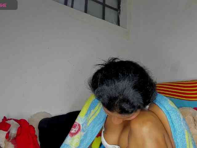 nenita-horny webcam