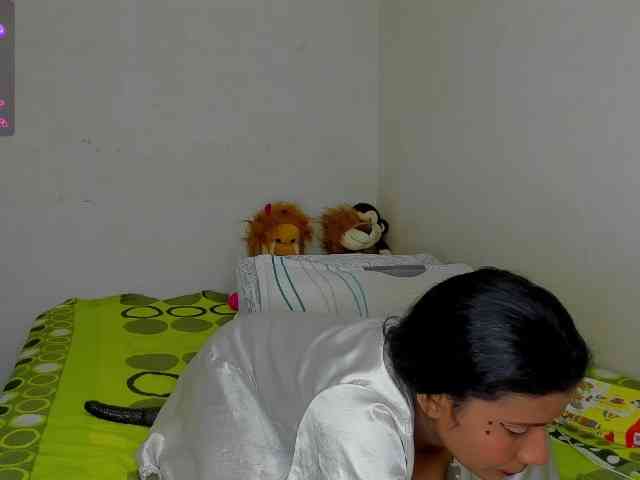 nenita-horny webcam
