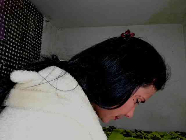 nenita-horny webcam