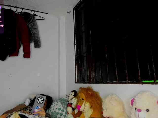 nenita-horny webcam