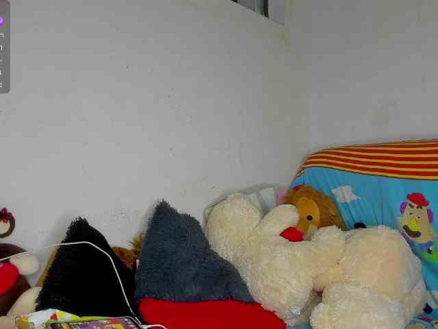 nenita-horny webcam