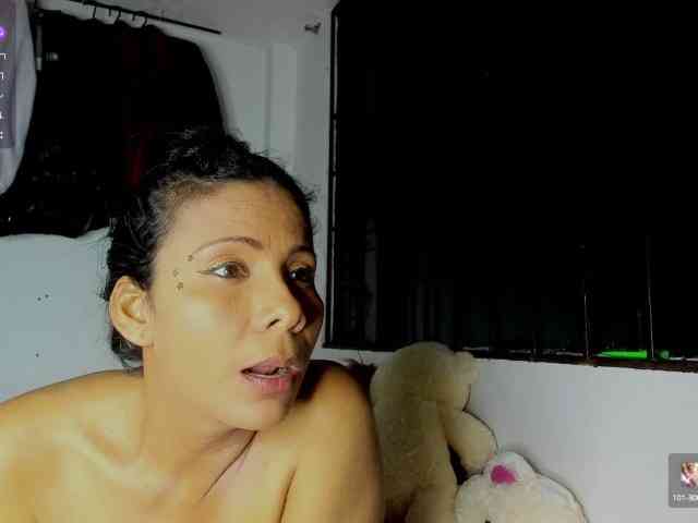 nenita-horny webcam