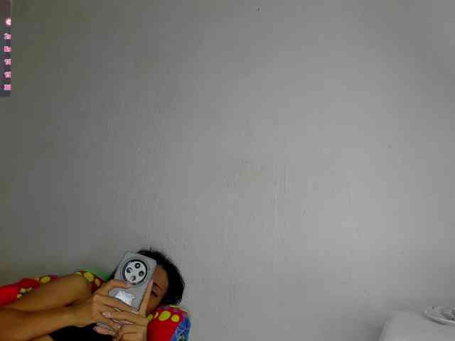 nenita-horny webcam