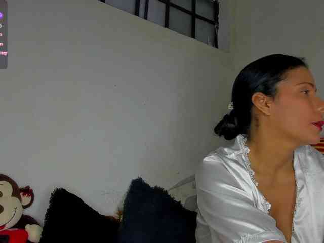 nenita-horny webcam