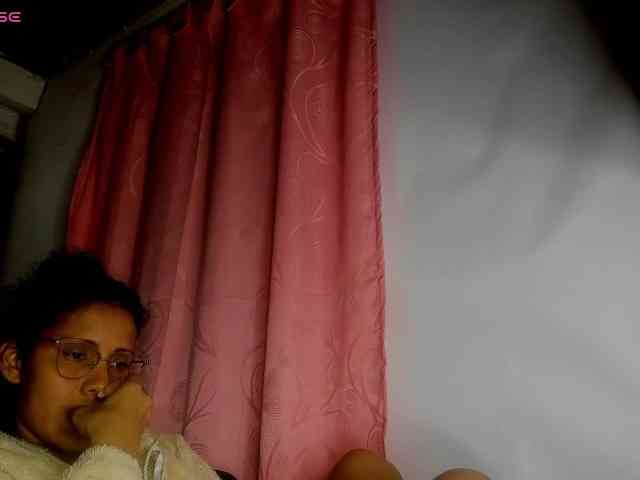 nenita-horny webcam