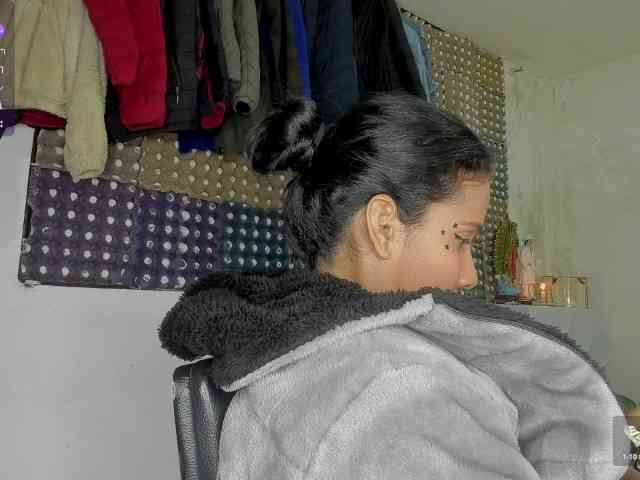 nenita-horny webcam