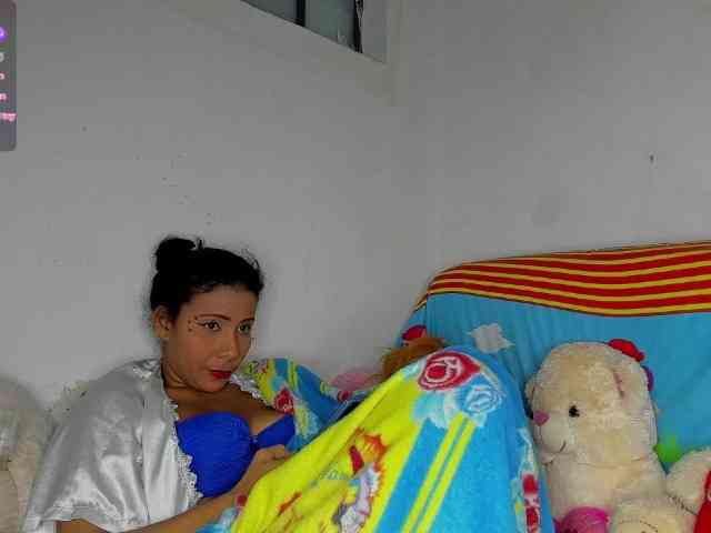 nenita-horny webcam