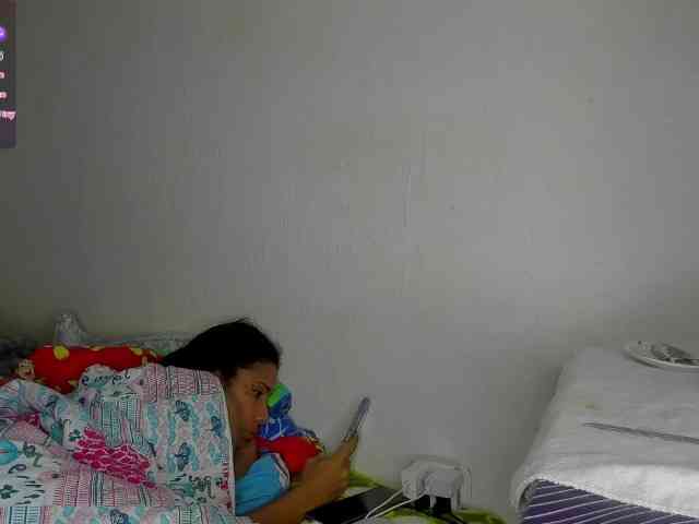 nenita-horny webcam