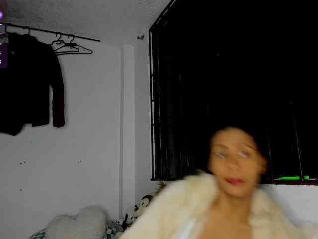 nenita-horny webcam