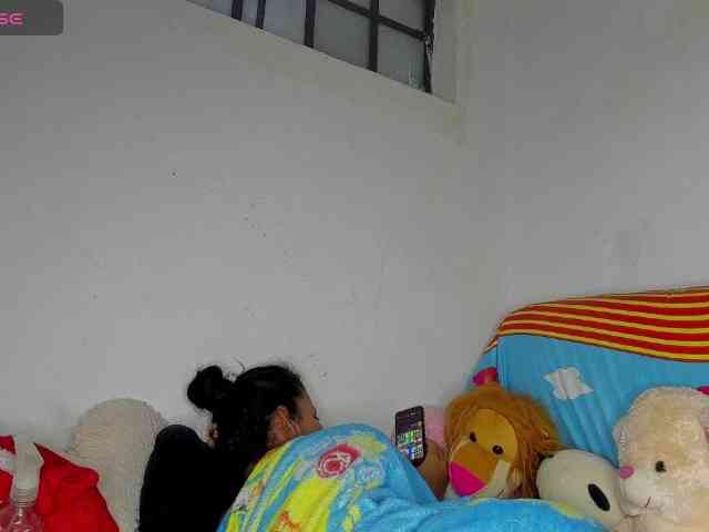 nenita-horny webcam