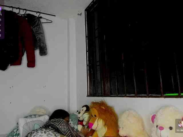 nenita-horny webcam