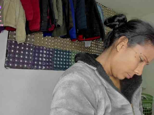 nenita-horny webcam