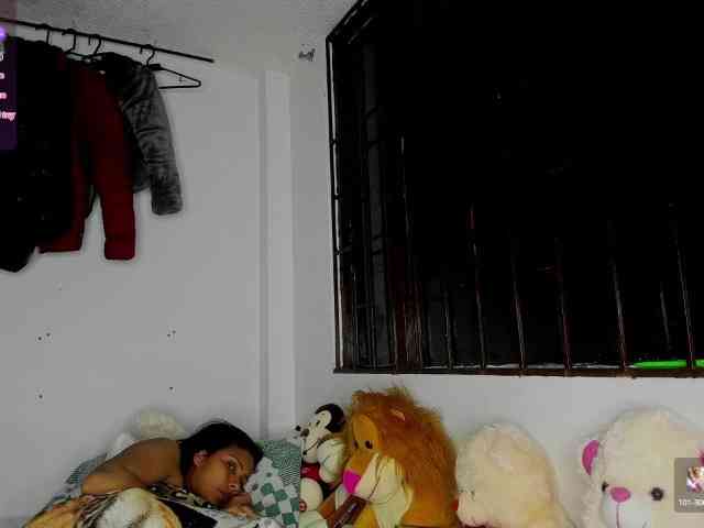 nenita-horny webcam