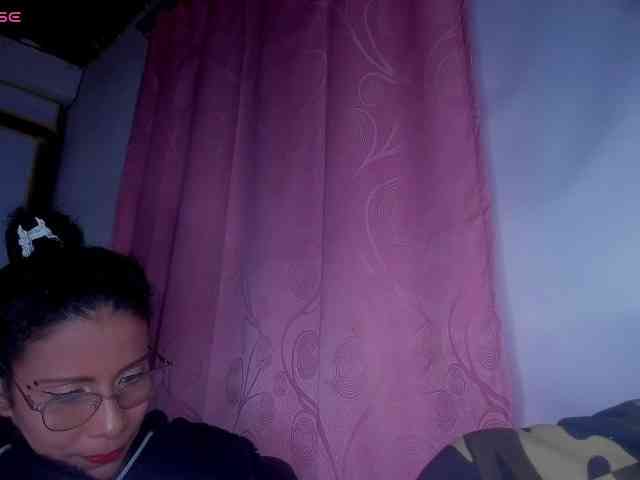nenita-horny webcam