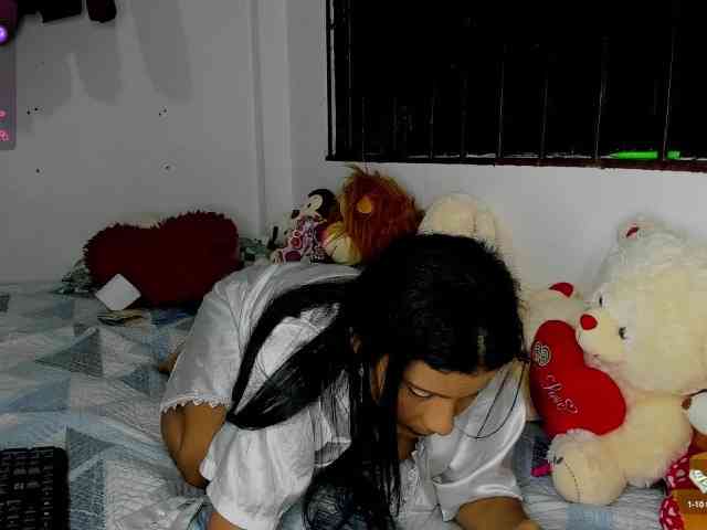 nenita-horny webcam