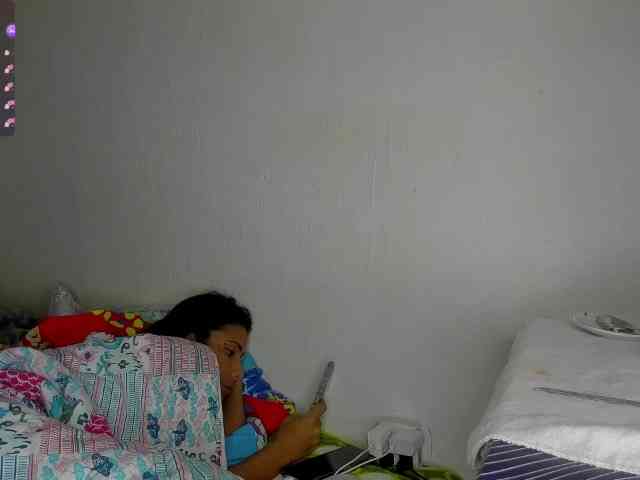 nenita-horny webcam