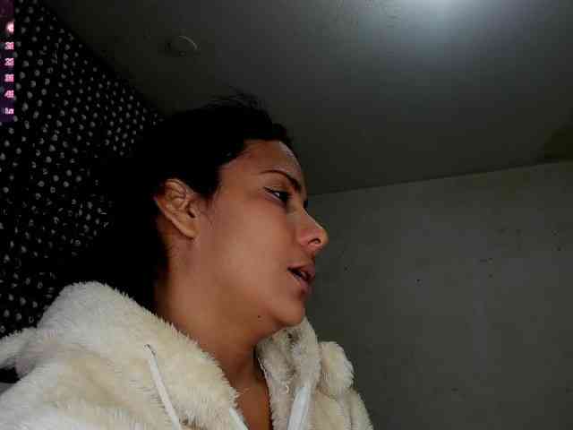 nenita-horny webcam